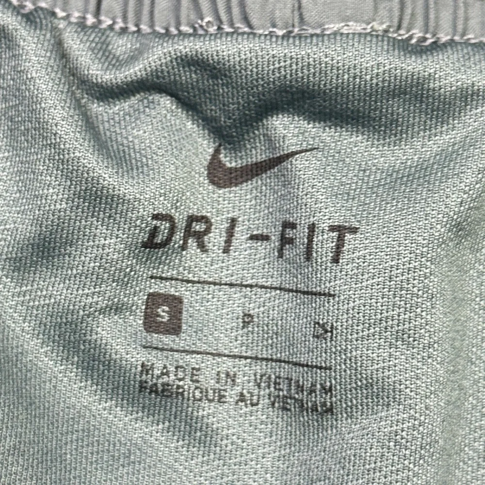 Nike dry heather